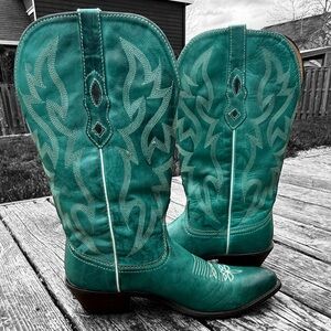 Nocona Women’s Green Cowboy Boots with Black Diamond Accent and White Piping
